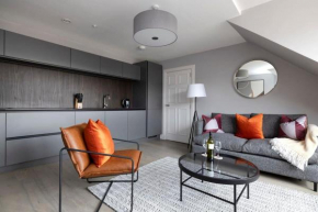Dragon Suites - City Centre Castle View 1 Bed Apartment